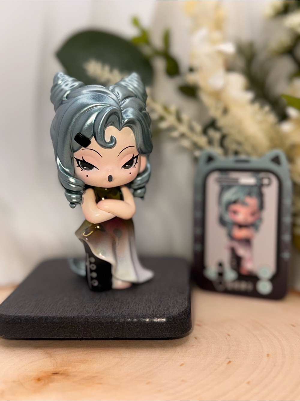 SR (SUPER RARE) NAMI - VIRTUAL WORLD MINI SERIES FIGURES